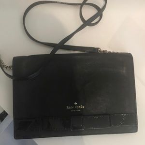 Kate Spade ♠️ crossbody with bow